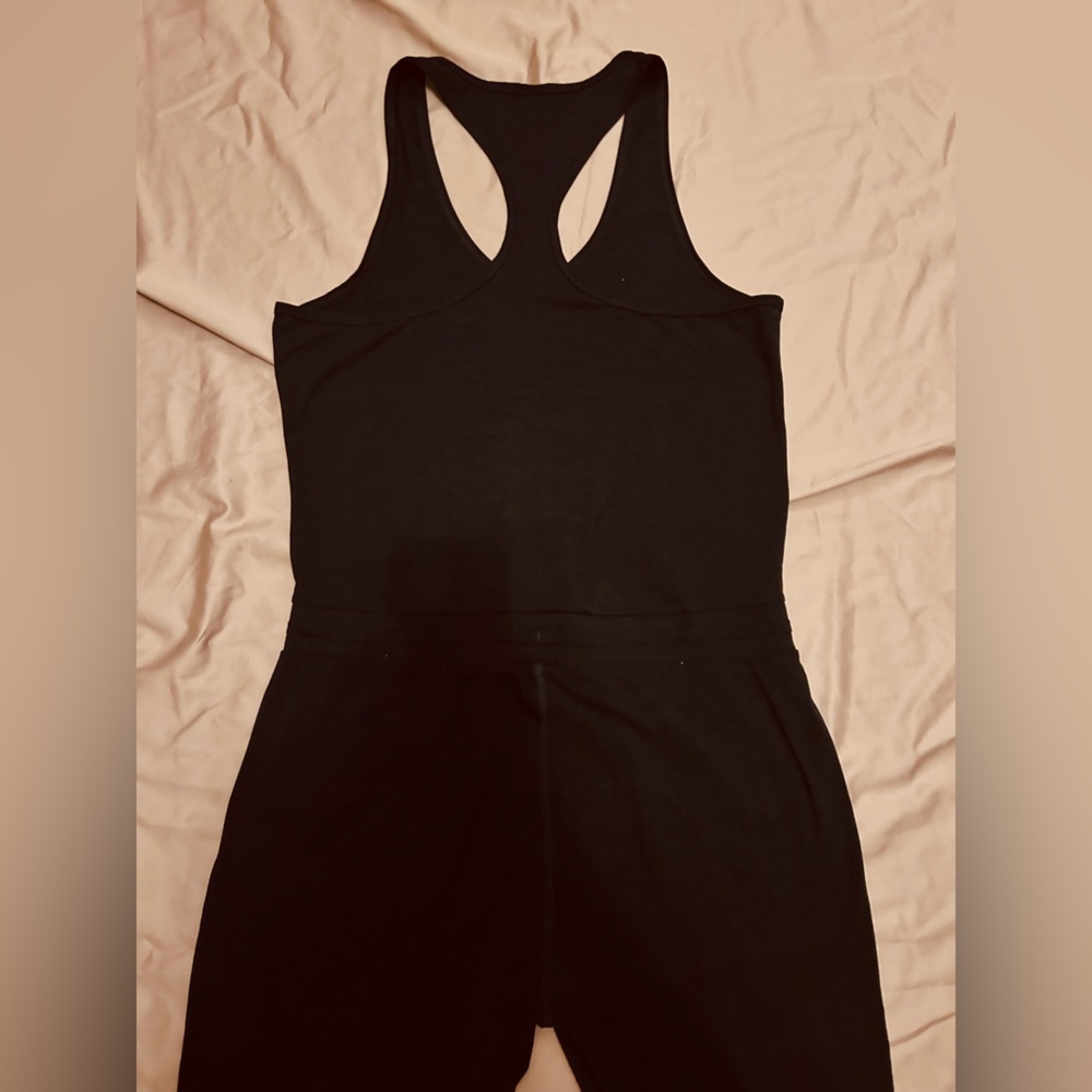 Vuori Lux Jumpsuit Size Small - Picture 5 of 15